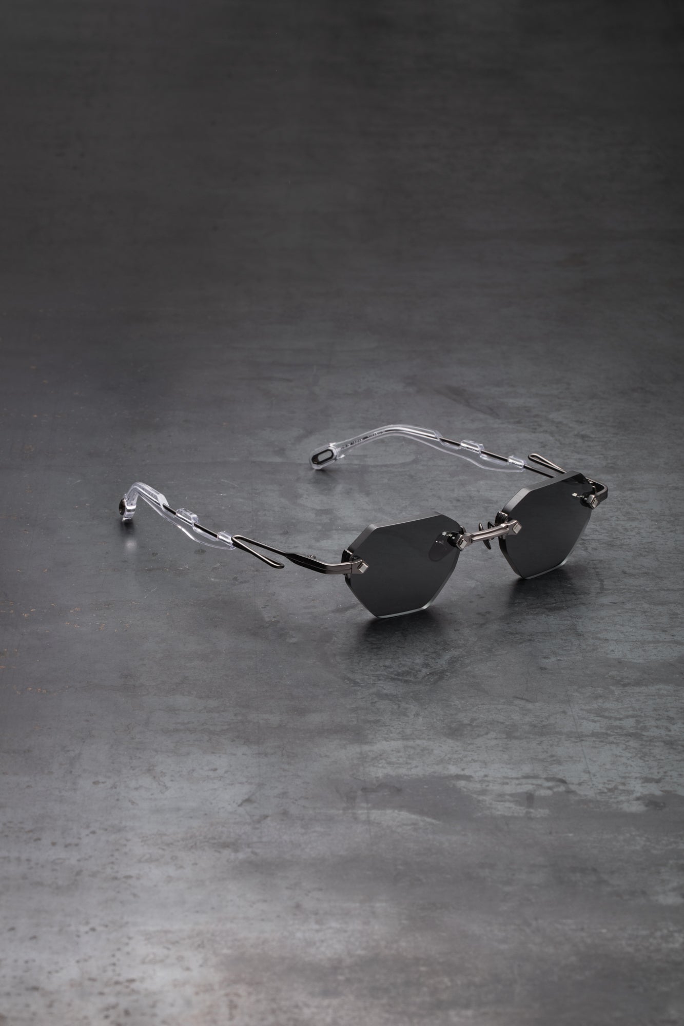 RIMLESS C36