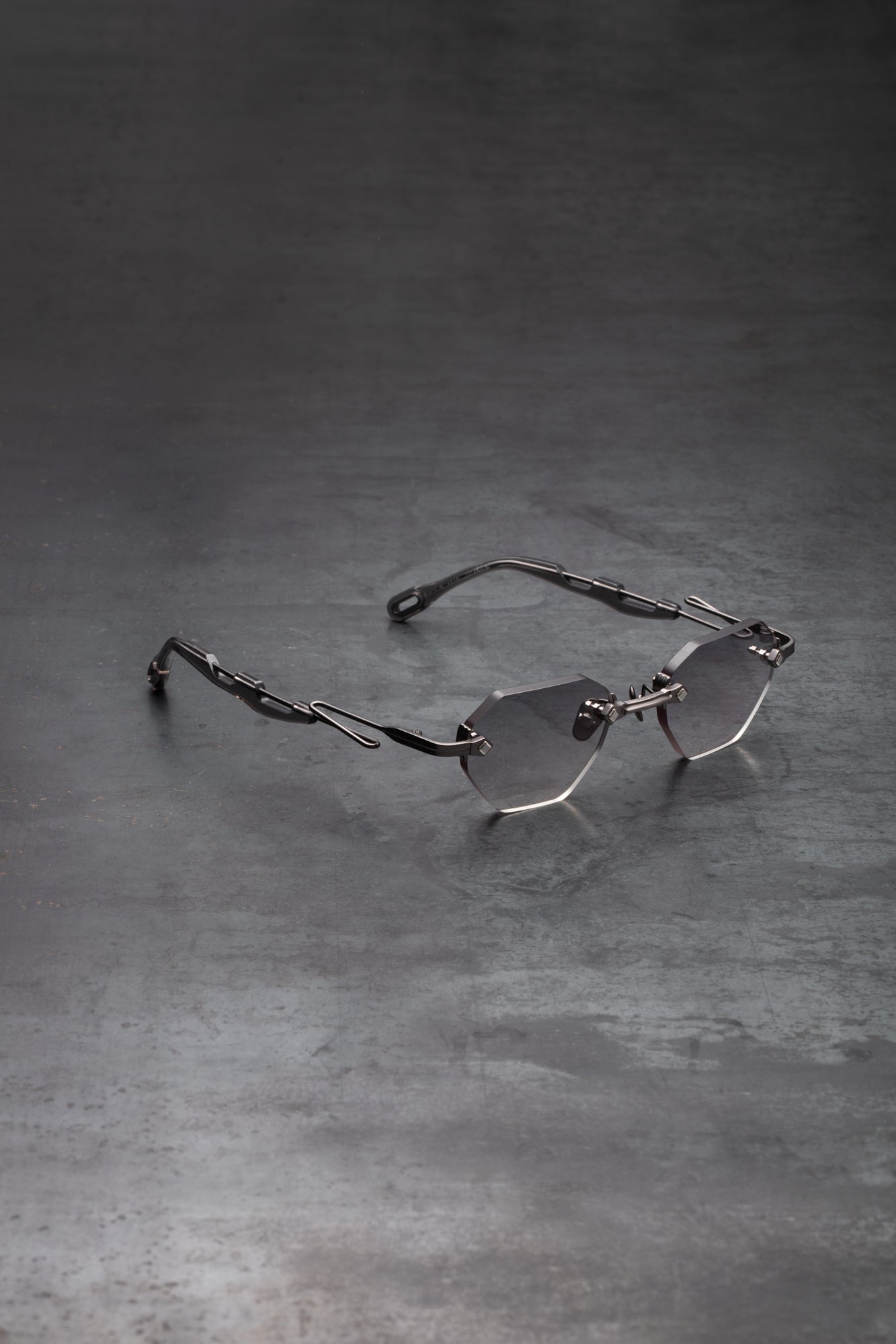 RIMLESS C36