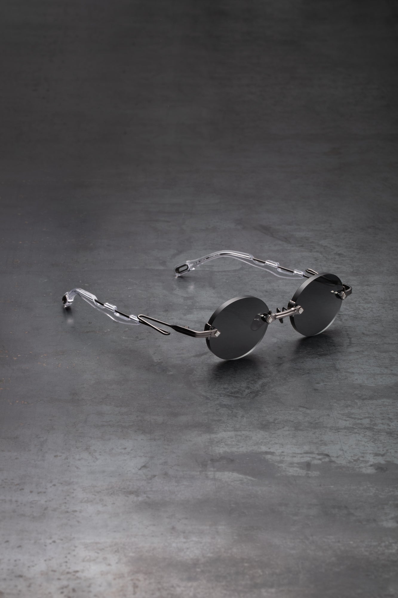 RIMLESS C39
