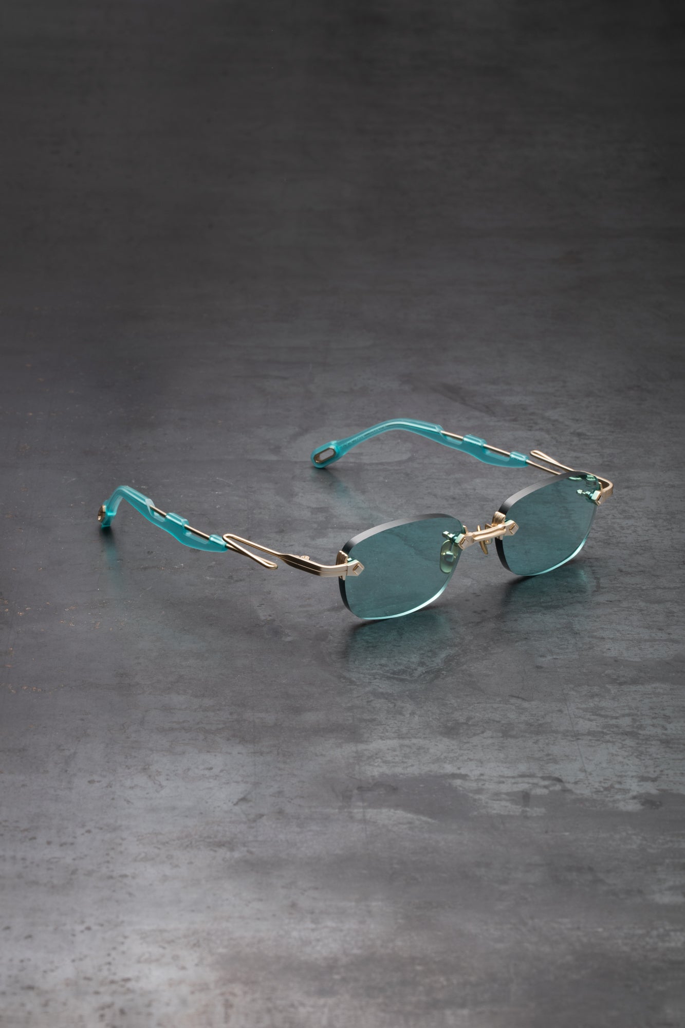 RIMLESS C30