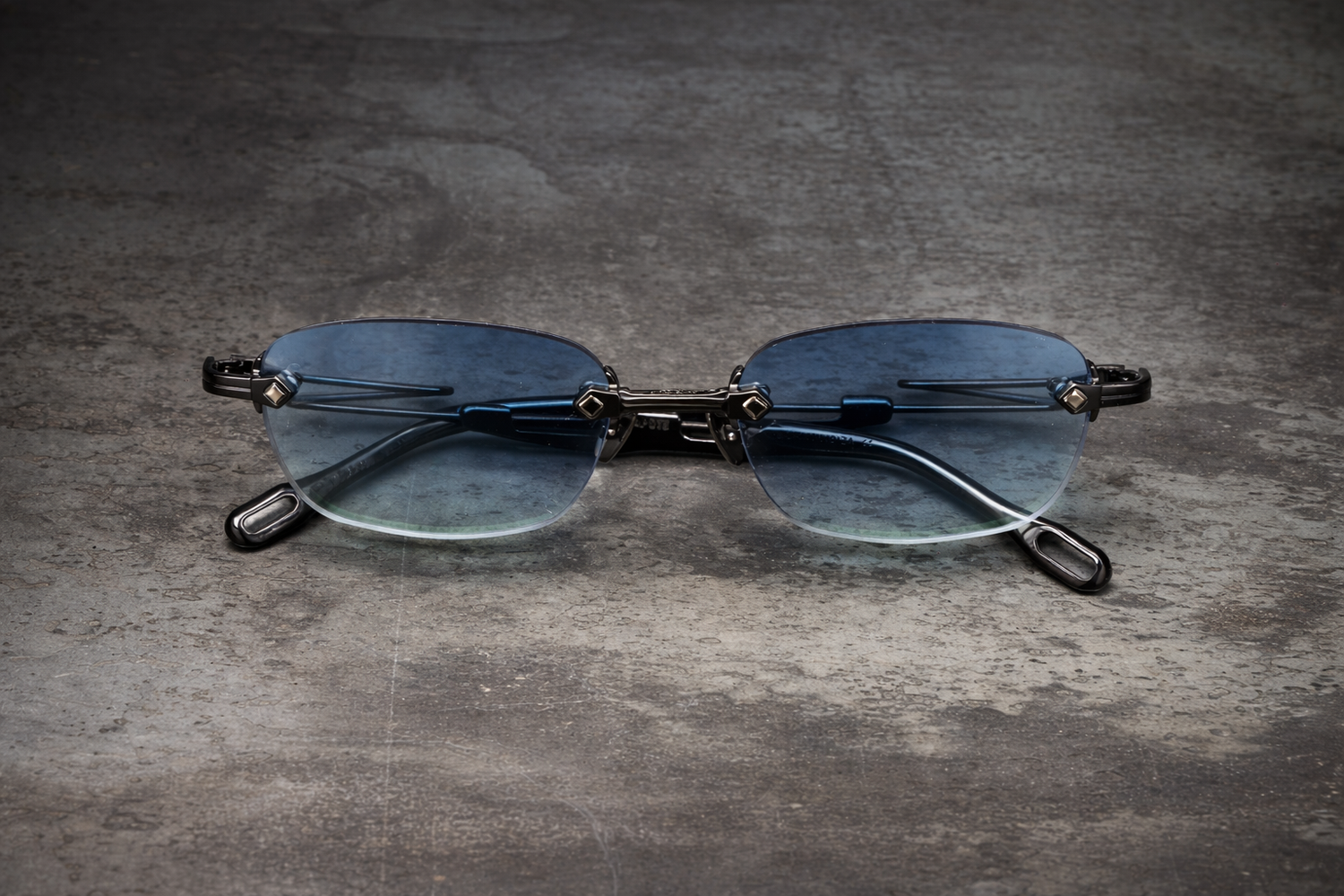 RIMLESS C30