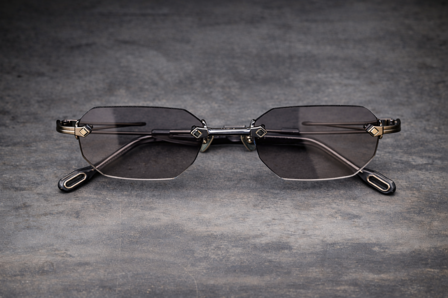 RIMLESS C33