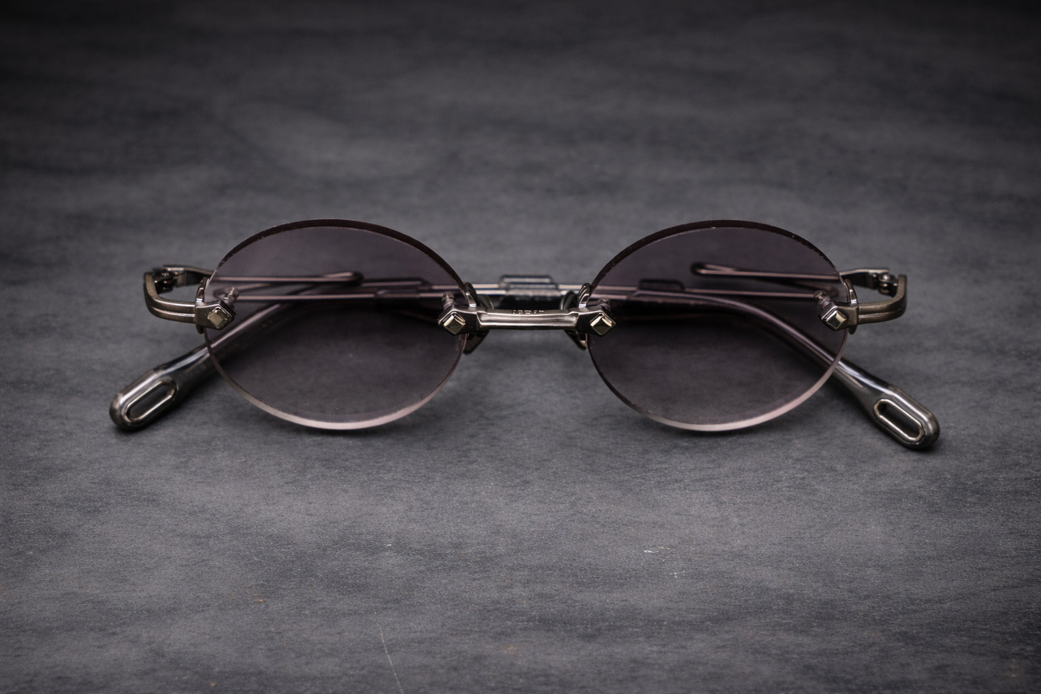 RIMLESS C39