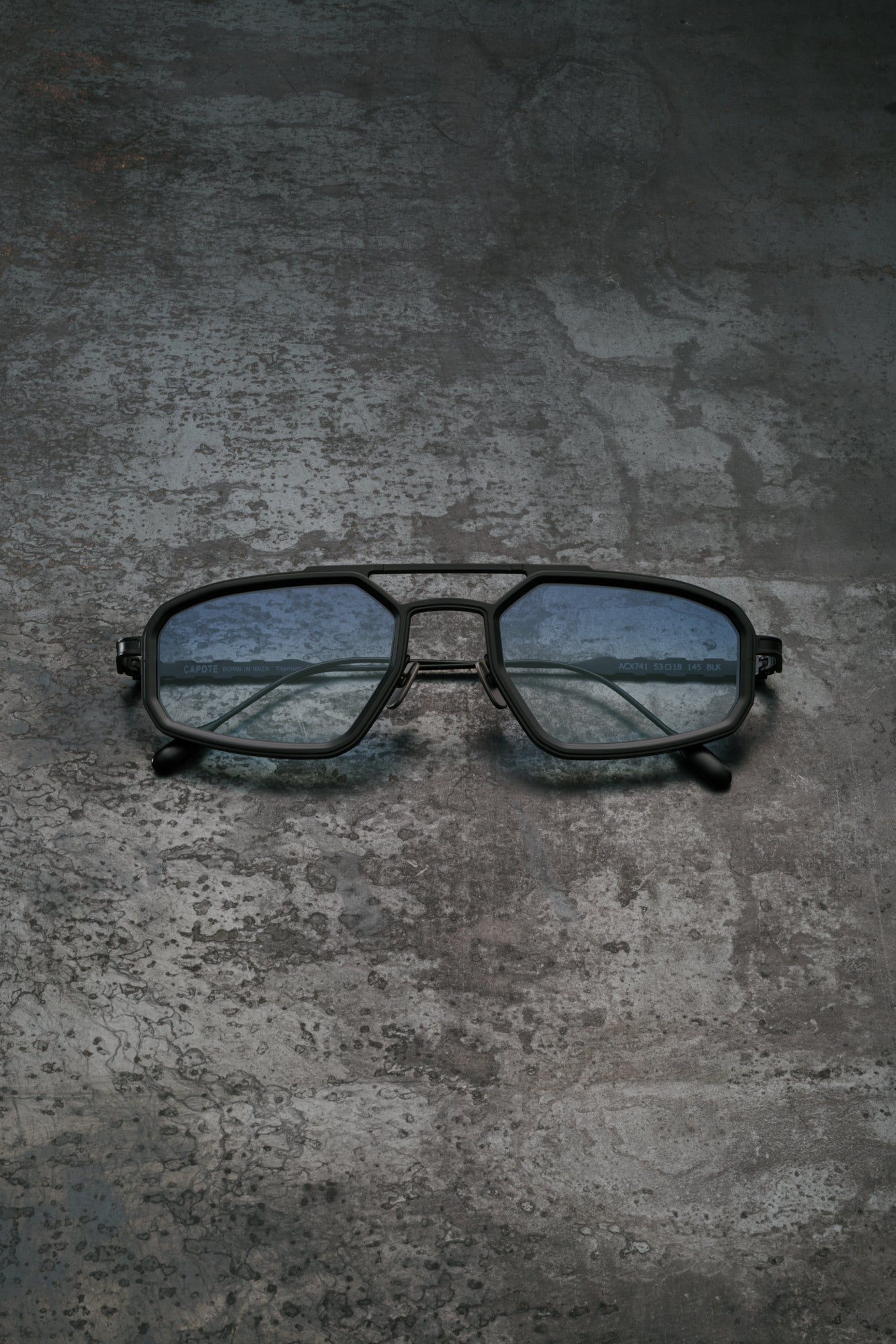 ACX741 – CAPOTE