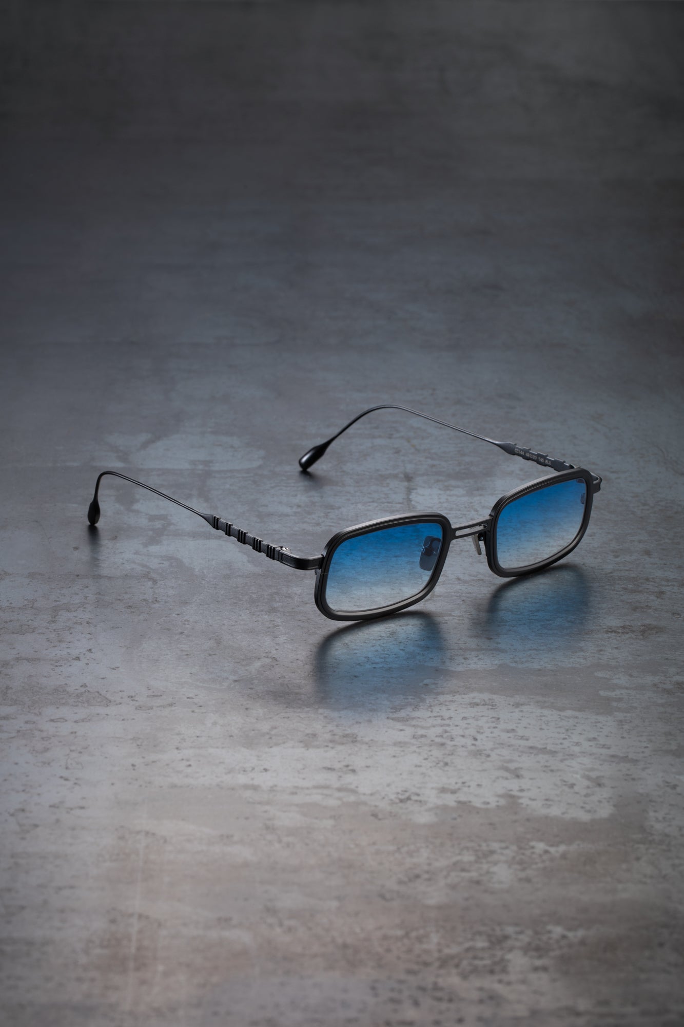 CC144 — Titanium Sunglasses | CAPOTE