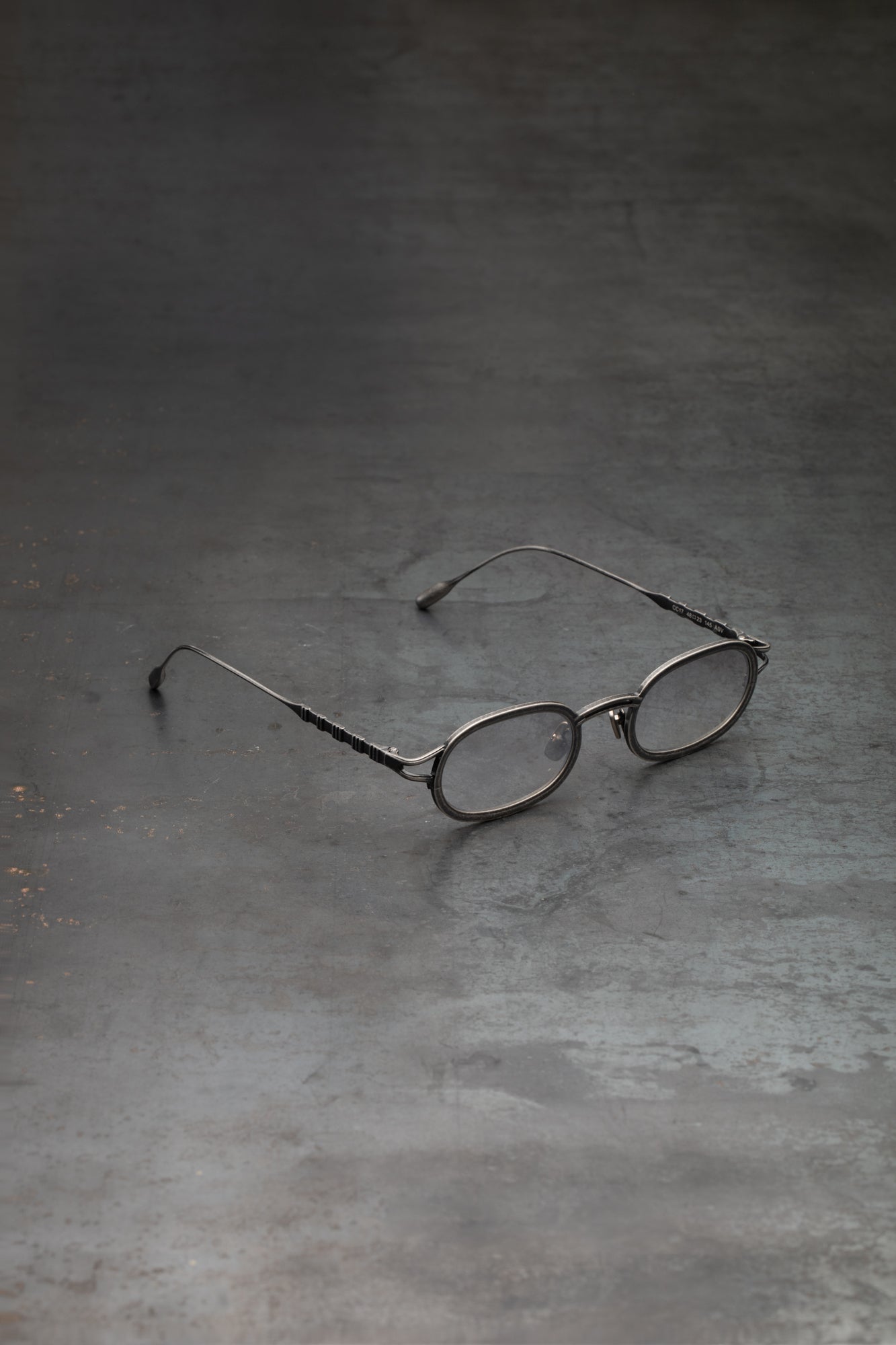 CC17 — Titanium Sunglasses | CAPOTE