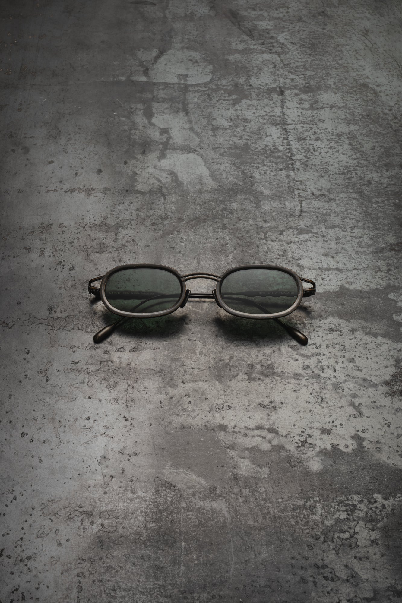 CC17 — Titanium Sunglasses | CAPOTE