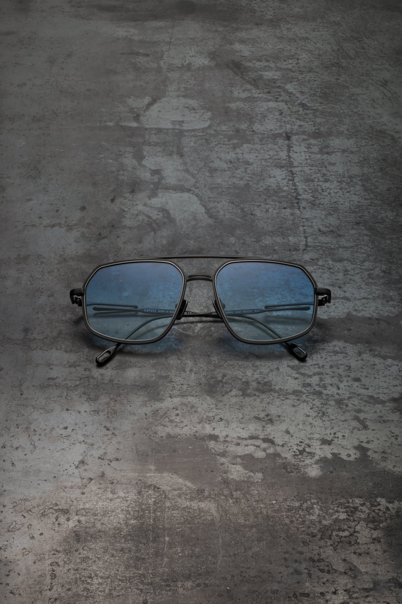 C007 — Titanium Optical Frame | CAPOTE