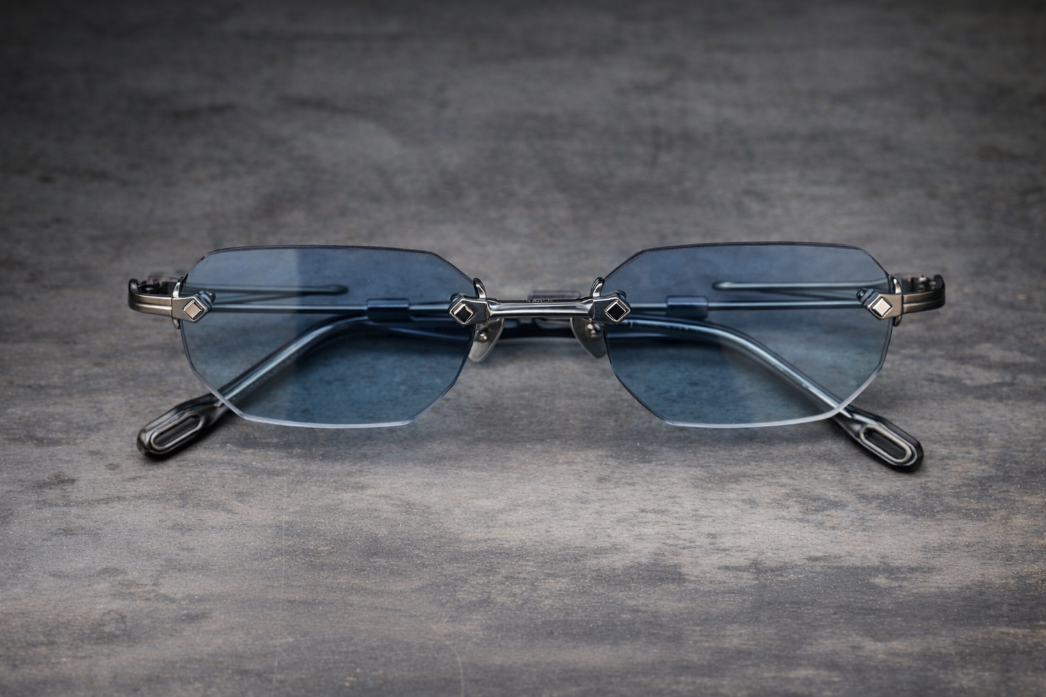 RIMLESS C33